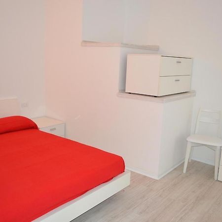 Casa Leone 1 Apartment Каорле Екстериор снимка