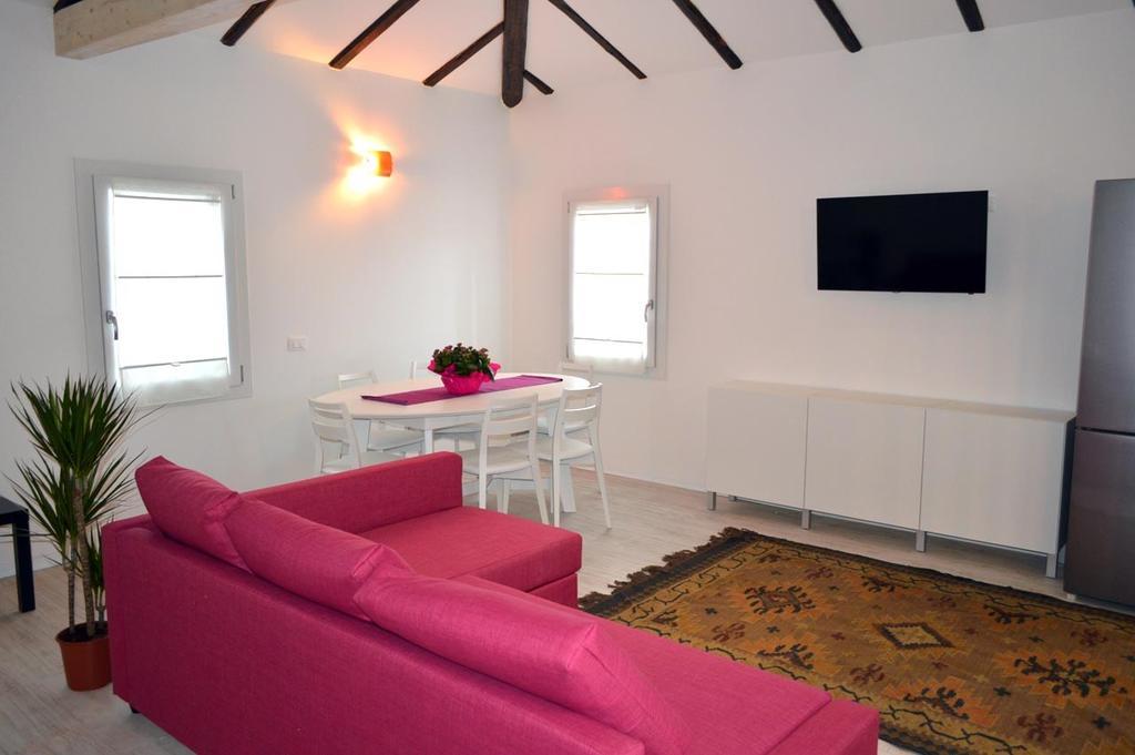 Casa Leone 1 Apartment Каорле Екстериор снимка